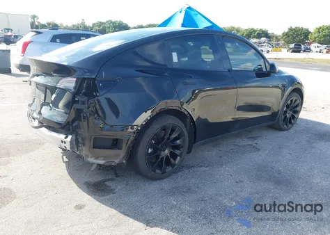 2021 Tesla Model Y Long Range Dual Motor All-Wheel Drive from USA, damaged, VIN 5YJYGDEE6MF189836